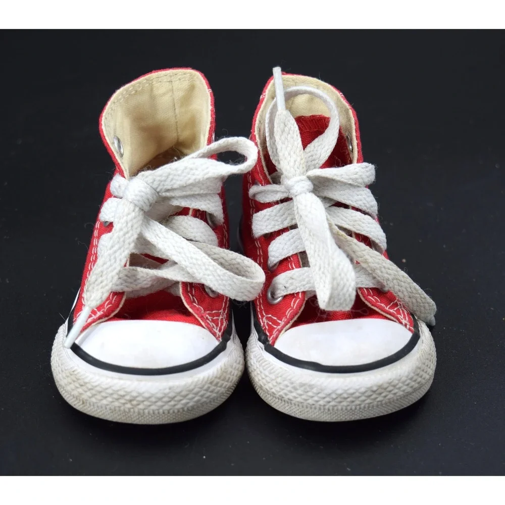 Converse Chuck Taylor All Star Kids Size 3 Red Good High Top Canvas Sneakers